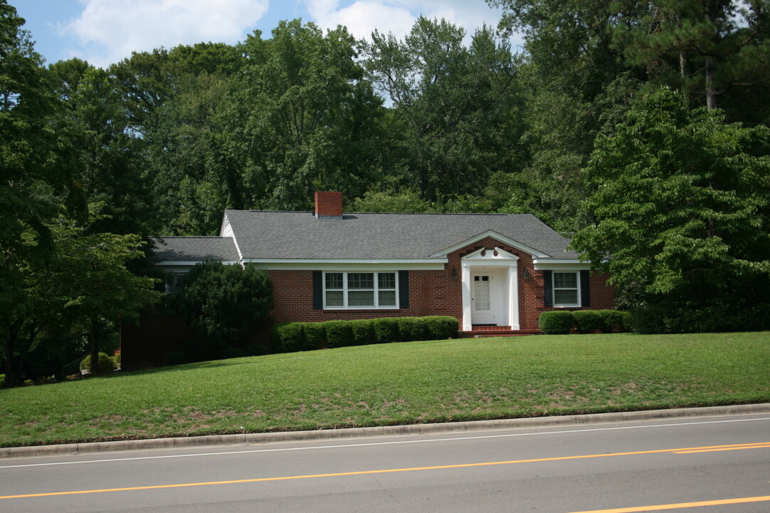 408 River Rd in Washington, NC - Building Photo