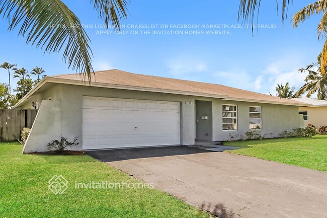 1154 SW 27th Ave in Boynton Beach, FL - Building Photo - Building Photo