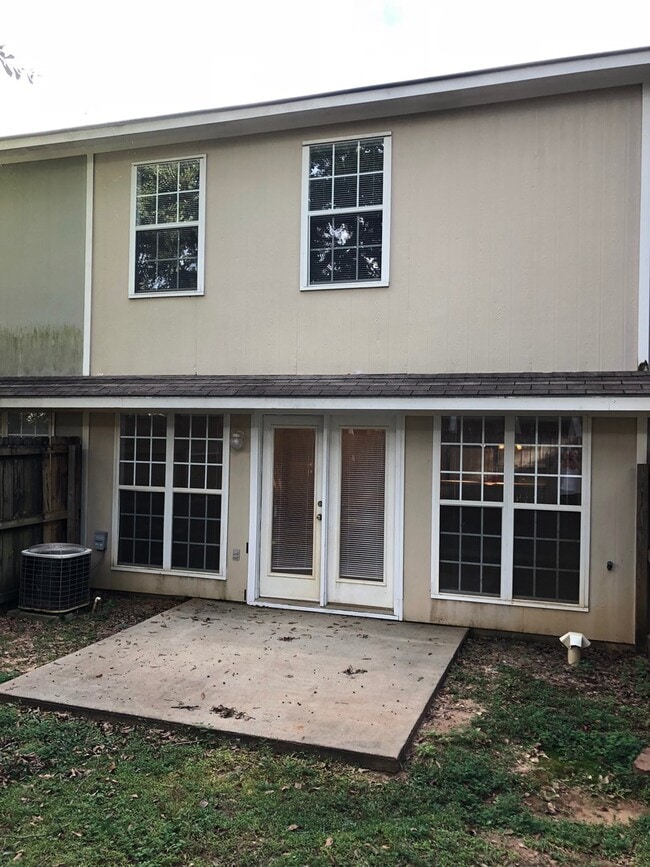 103 Woodberry Dr in Enterprise, AL - Building Photo - Building Photo