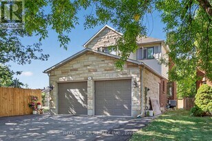 5 Southland Crescent in Ottawa, ON - Building Photo