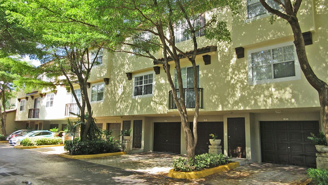 20889 St Andrews Blvd in Boca Raton, FL - Building Photo