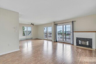 156 Undercliff Ave, Unit 2 in Edgewater, NJ - Building Photo - Building Photo