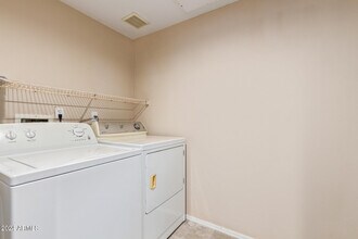 10030 W Indian School Rd in Phoenix, AZ - Building Photo - Building Photo