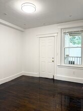 23 Cameron St, Unit 1 in Brookline, MA - Building Photo - Building Photo
