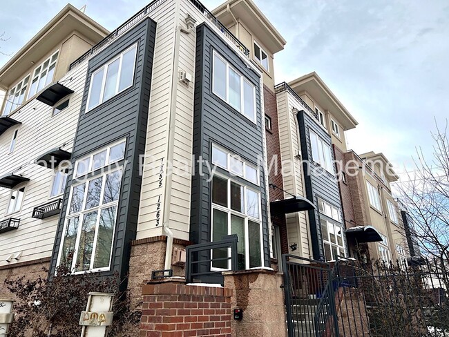 property at 1259 N Washington St