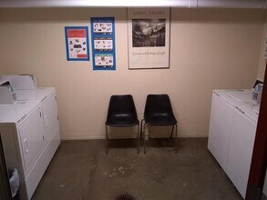 Franciscana Apartments in San Francisco, CA - Foto de edificio - Building Photo