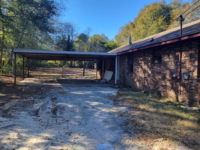 property at 2423 Wheeless Rd