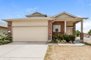 300 Potters Peak Way in Georgetown, TX - Building Photo