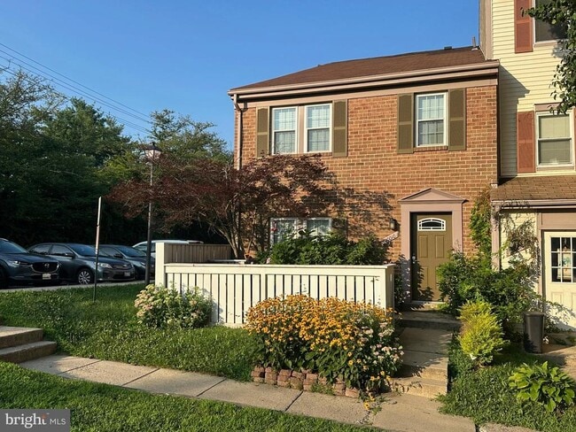20010 Appledowre Cir in Germantown, MD - Building Photo - Building Photo