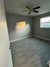 5900 NW 42nd Ave in Fort Lauderdale, FL - Building Photo - Building Photo