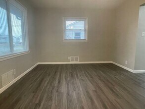 4 Melody Ln in Springfield, IL - Building Photo - Building Photo