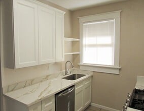 6321 S Prieur St in New Orleans, LA - Foto de edificio - Building Photo