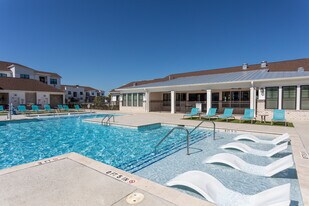 Palisades at Surf City in Hampstead, NC - Building Photo