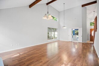 22 S Rain Forest Ct in Spring, TX - Building Photo - Building Photo