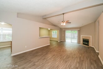 11191 Lauren Oak Ln in Jacksonville, FL - Building Photo - Building Photo