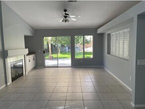 44295 Las Vistas Dr in La Quinta, CA - Building Photo - Building Photo