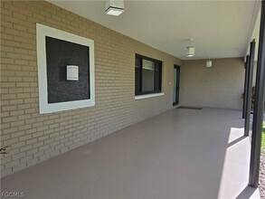 1250 Riverbend Dr in La Belle, FL - Building Photo - Building Photo
