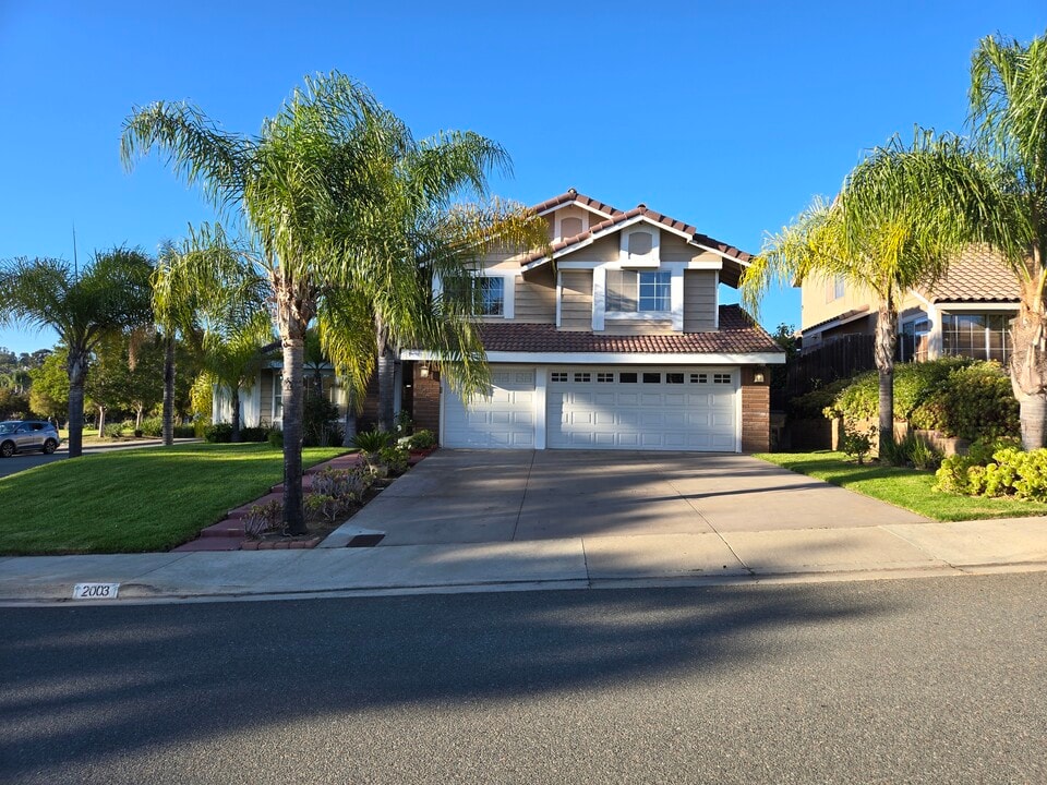 2003 Pierce Ct in El Cajon, CA - Foto de edificio