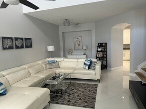 1844 Capeside Cir in Wellington, FL - Building Photo - Building Photo