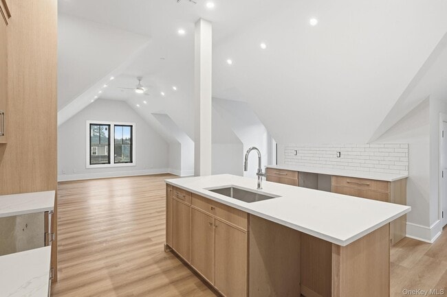 34 Clinton Ave in Dobbs Ferry, NY - Building Photo - Building Photo