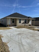 718 Columbus St in Galena, KS - Building Photo