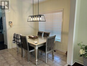 95 Eastfield Crescent in Courtice, ON - Building Photo - Building Photo