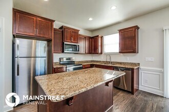 187 Day Lily St in Selma, NC - Foto de edificio - Building Photo