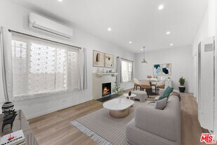 33 Wavecrest Ave in Los Angeles, CA - Building Photo