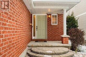 128 Boulder Way in Ottawa, ON - Building Photo - Building Photo