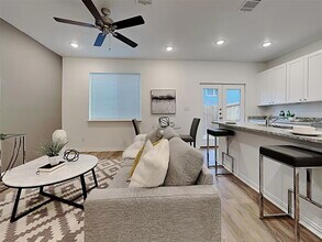 603 Briarwood Ln in Forest Hill, TX - Building Photo - Building Photo