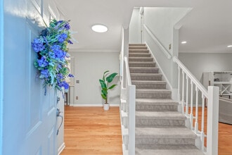 8 Bryncastle Ct in Durham, NC - Building Photo - Building Photo