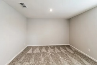 907 Pebble Blvd in Covington, GA - Foto de edificio - Building Photo