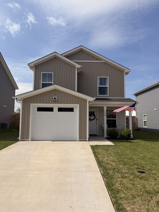 136 Quarry Rdg Rd in Clarksville, TN - Building Photo - Building Photo