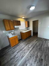1502 Hirzel St in Toledo, OH - Building Photo - Building Photo