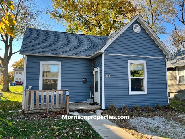 property at 1031 S 3rd St