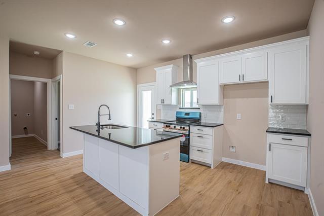 120 Brookview Dr in Bridgeport, TX - Building Photo - Building Photo