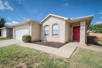 8732 Fox Meadow Way in Fort Worth, TX - Building Photo - Building Photo