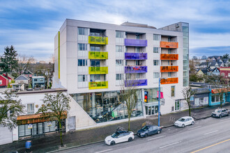 YWCA Housing in Vancouver, BC - Building Photo - Building Photo