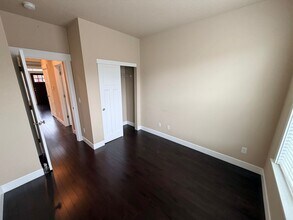 2825 N Argyle St in Portland, OR - Building Photo - Building Photo