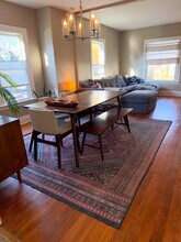 604 NE Shaver St in Portland, OR - Foto de edificio - Building Photo