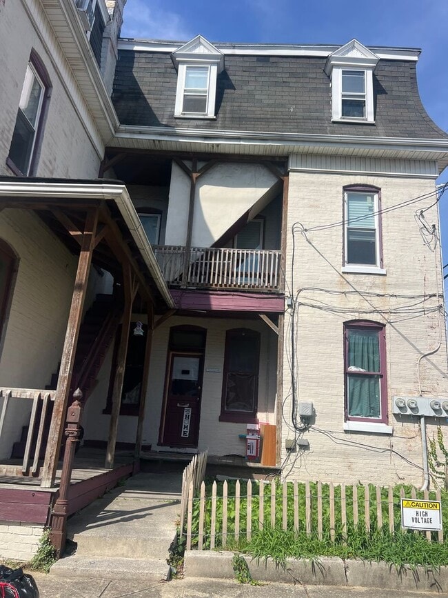 property at 24 N Hartley St