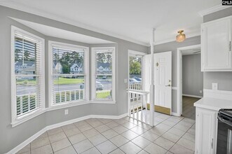 1005 New Brookland Pl in West Columbia, SC - Building Photo - Building Photo