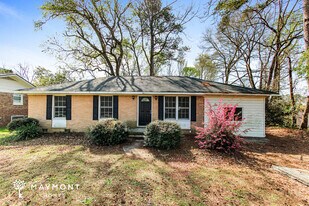 1601 Granby Rd in Cayce, SC - Building Photo