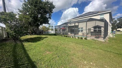 9766 Troncais Cir in Thonotosassa, FL - Building Photo - Building Photo