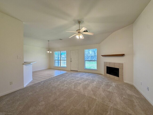 630 Park Ln in Hewitt, TX - Building Photo - Building Photo