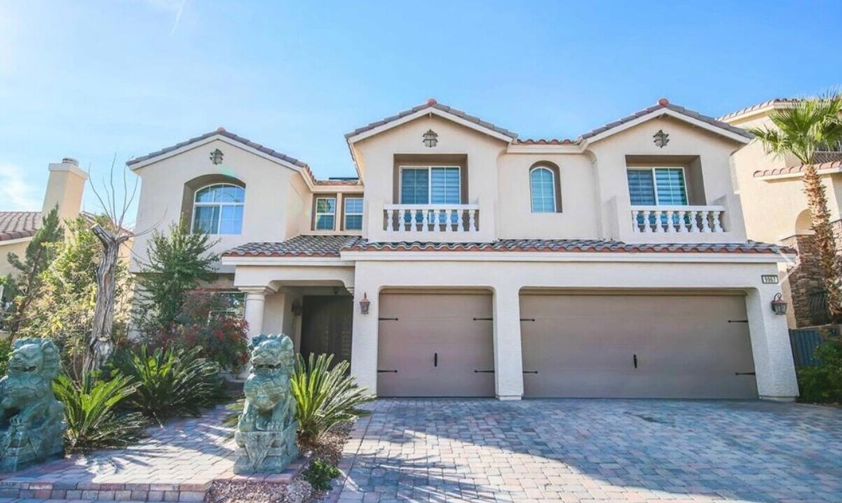 9967 Pipestone St in Las Vegas, NV - Building Photo
