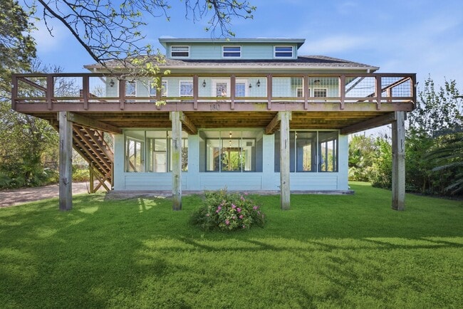 property at 180 Grove Rd