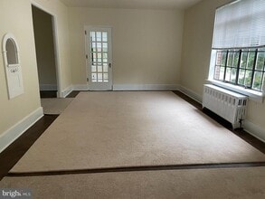5 E Maplewood Ave in Mechanicsburg, PA - Building Photo - Building Photo