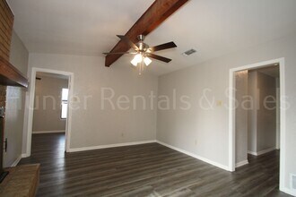 1912 N 60th St in Killeen, TX - Foto de edificio - Building Photo