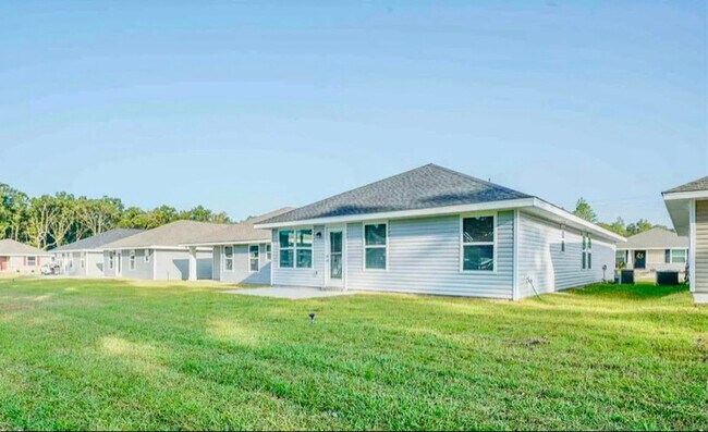 8062 Westpointe Ln in Pensacola, FL - Building Photo - Building Photo